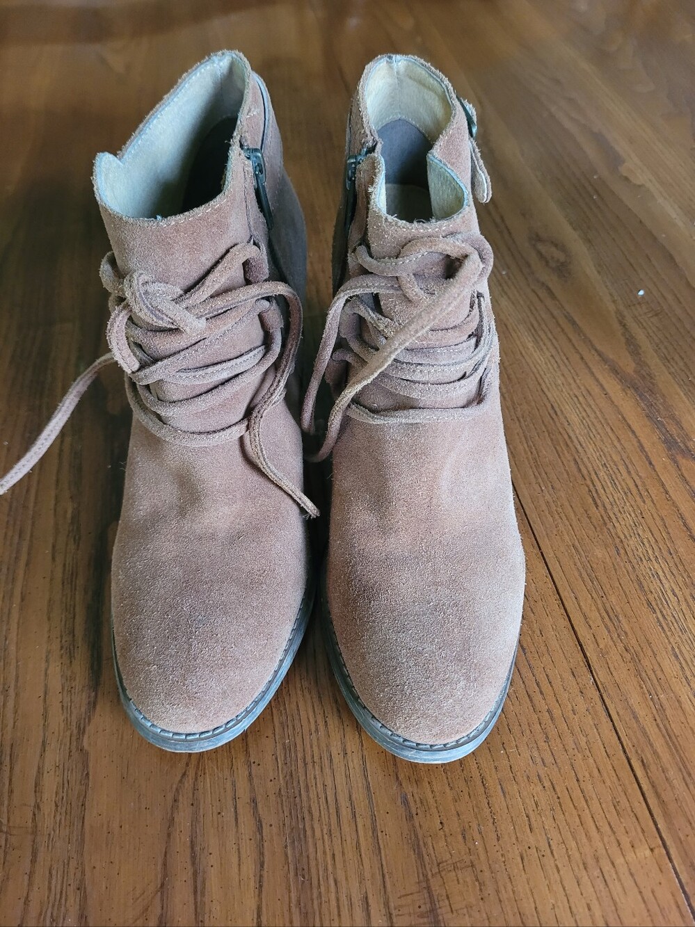 Diba Women’s Lace-Up Suede Ankle Boots in Tan